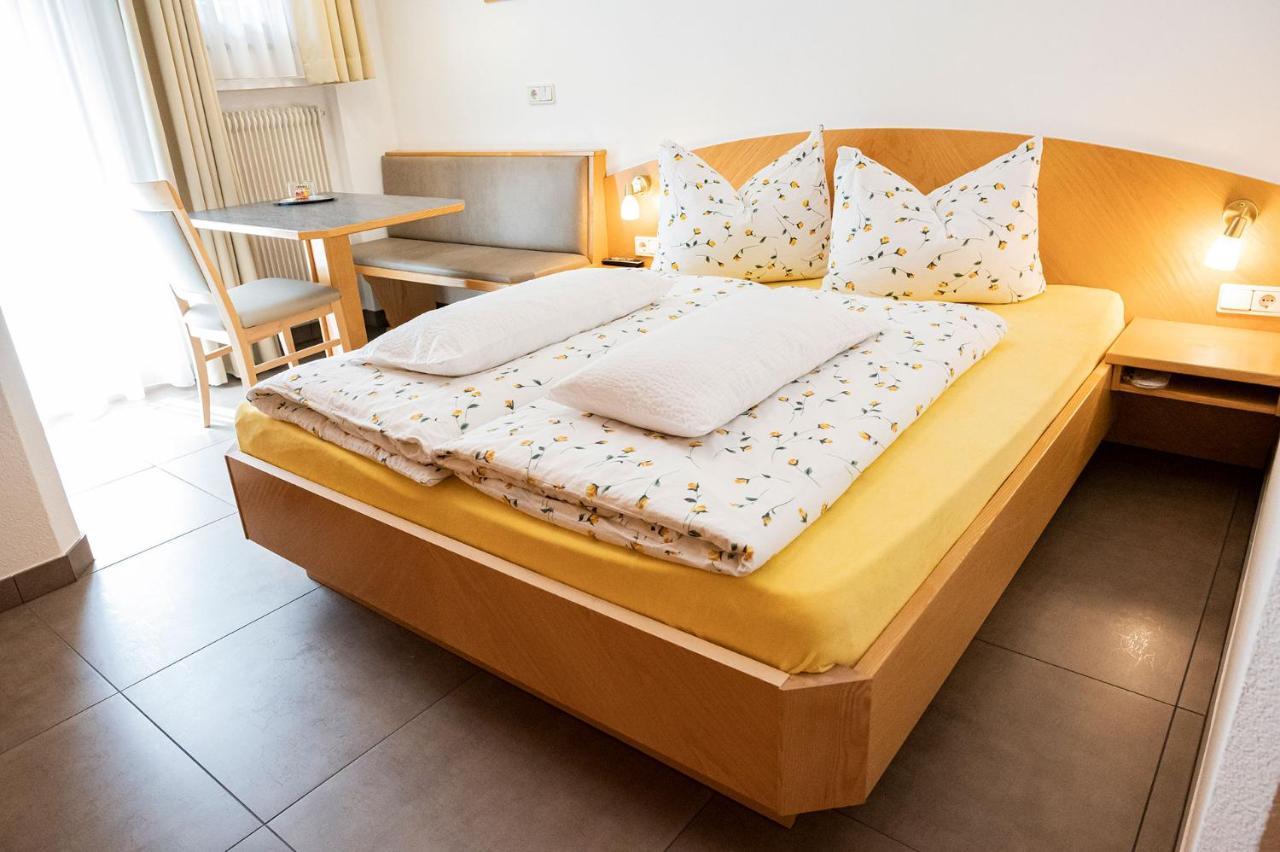 Garni Birkenau Hotel San Martino In Passiria  Bagian luar foto