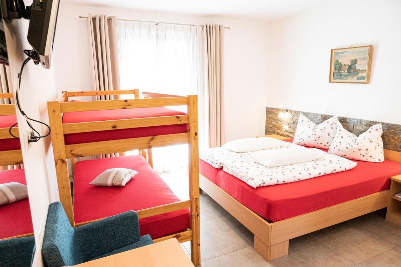Garni Birkenau Hotel San Martino In Passiria  Bagian luar foto